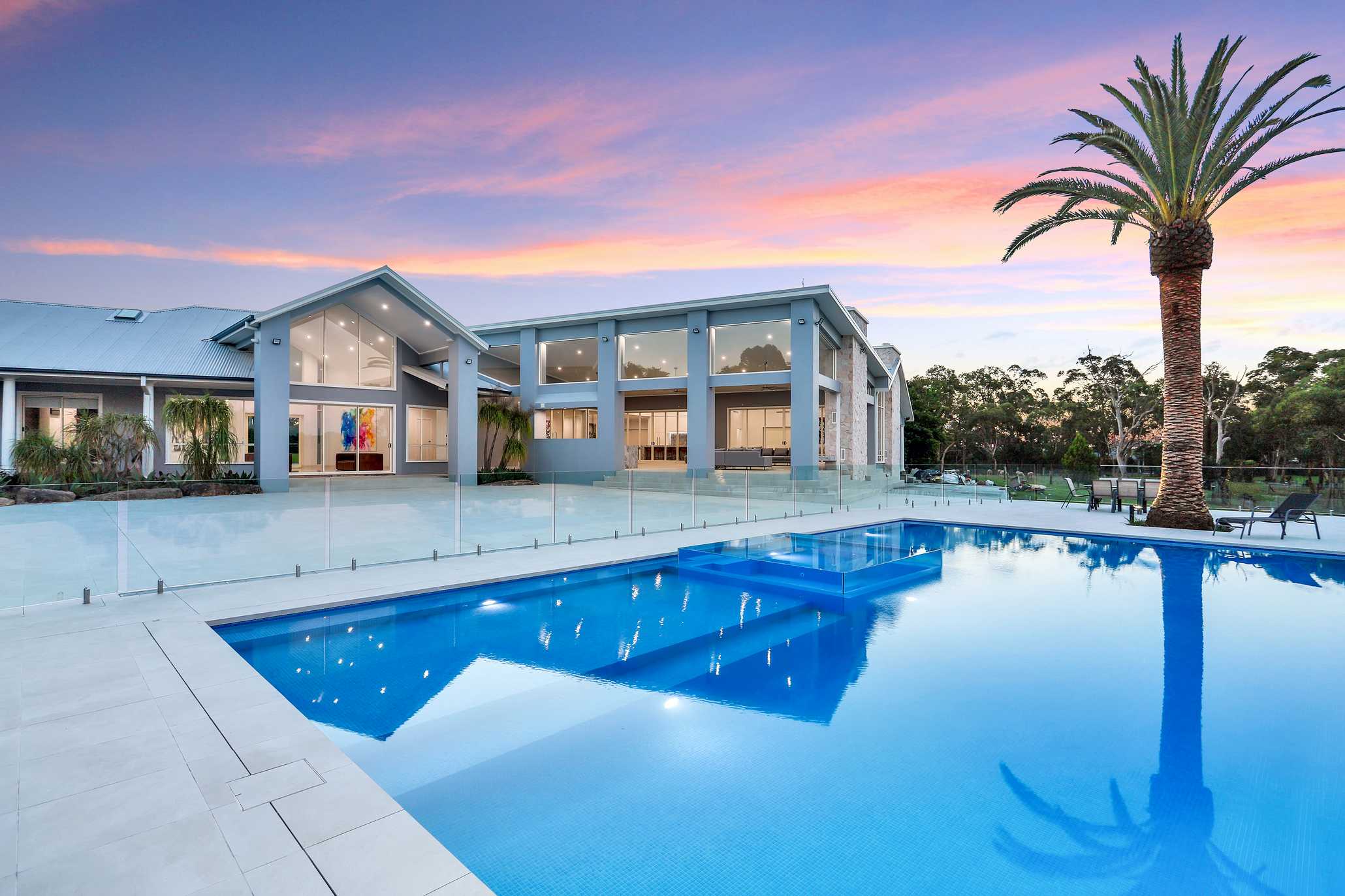 custom pool builders